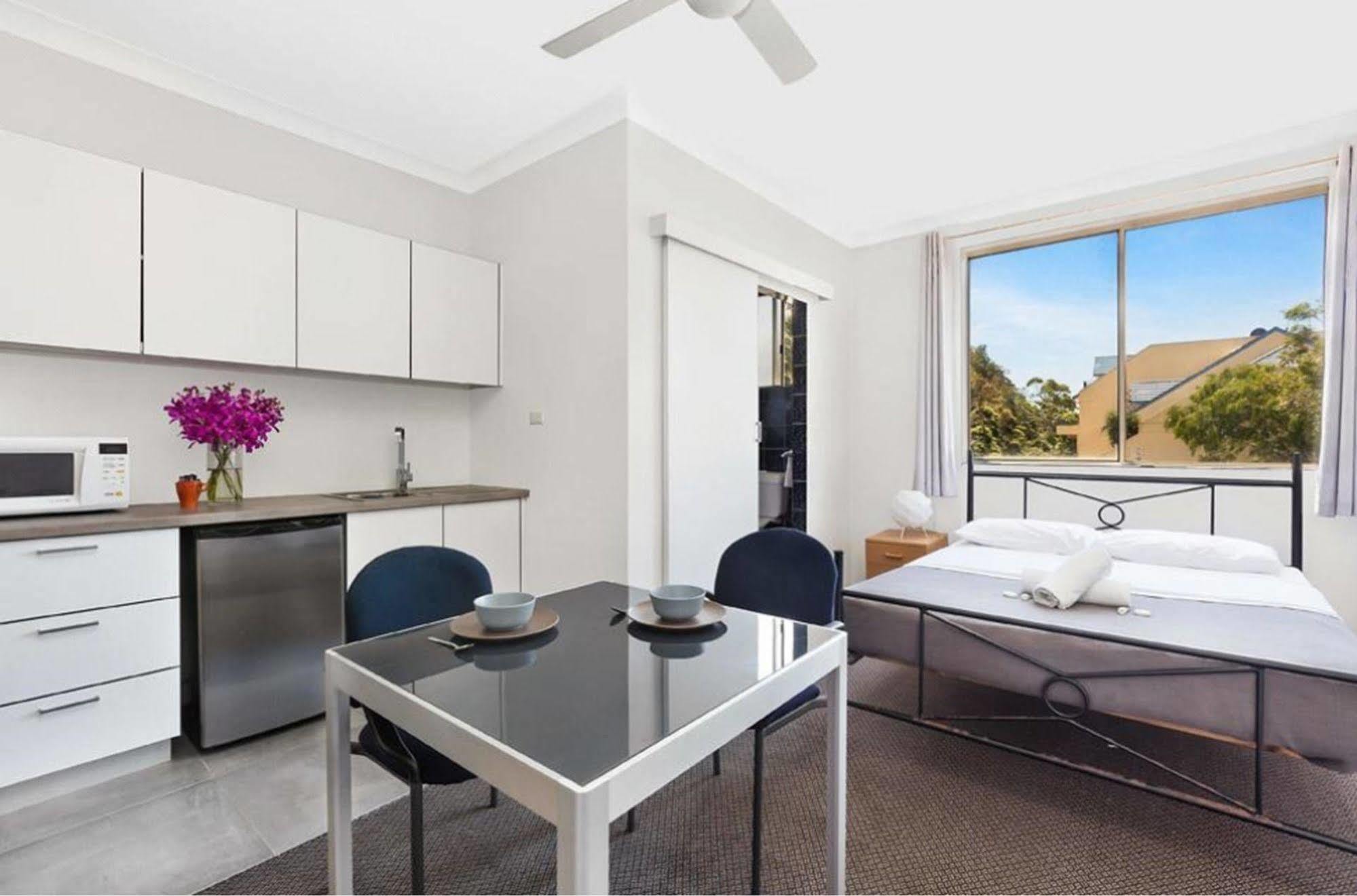 Manly Beachside Apartments Exterior photo